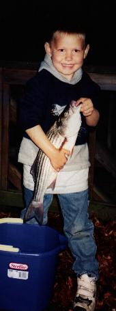 boynfish1w.jpg (12274 bytes)